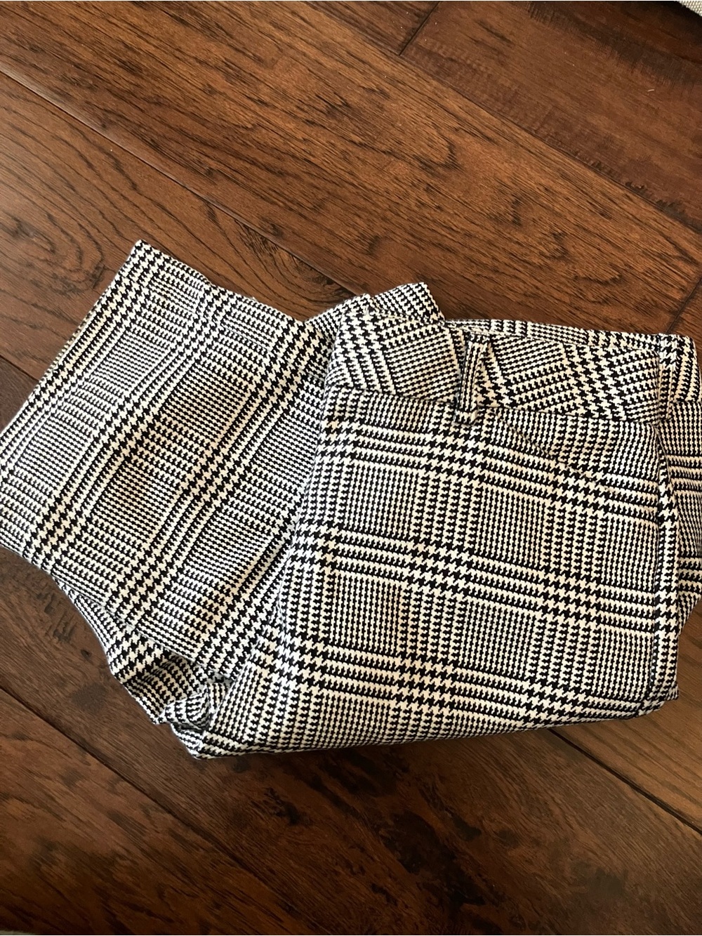 Express Editor Black and White Houndstooth Pant 8R